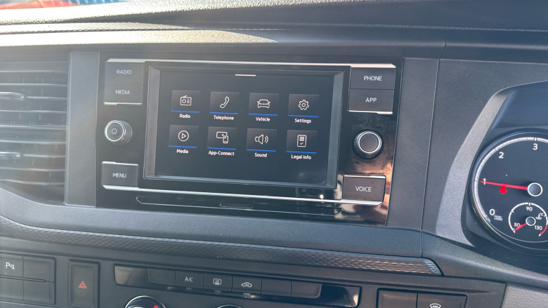 Volkswagen Transporter T32 Swb Diesel 2.0 TDI 110 Highline Kombi Van